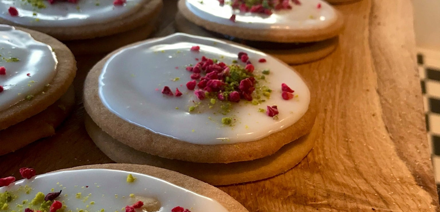 Hindbærsnitte Pastry by Holst & Riess