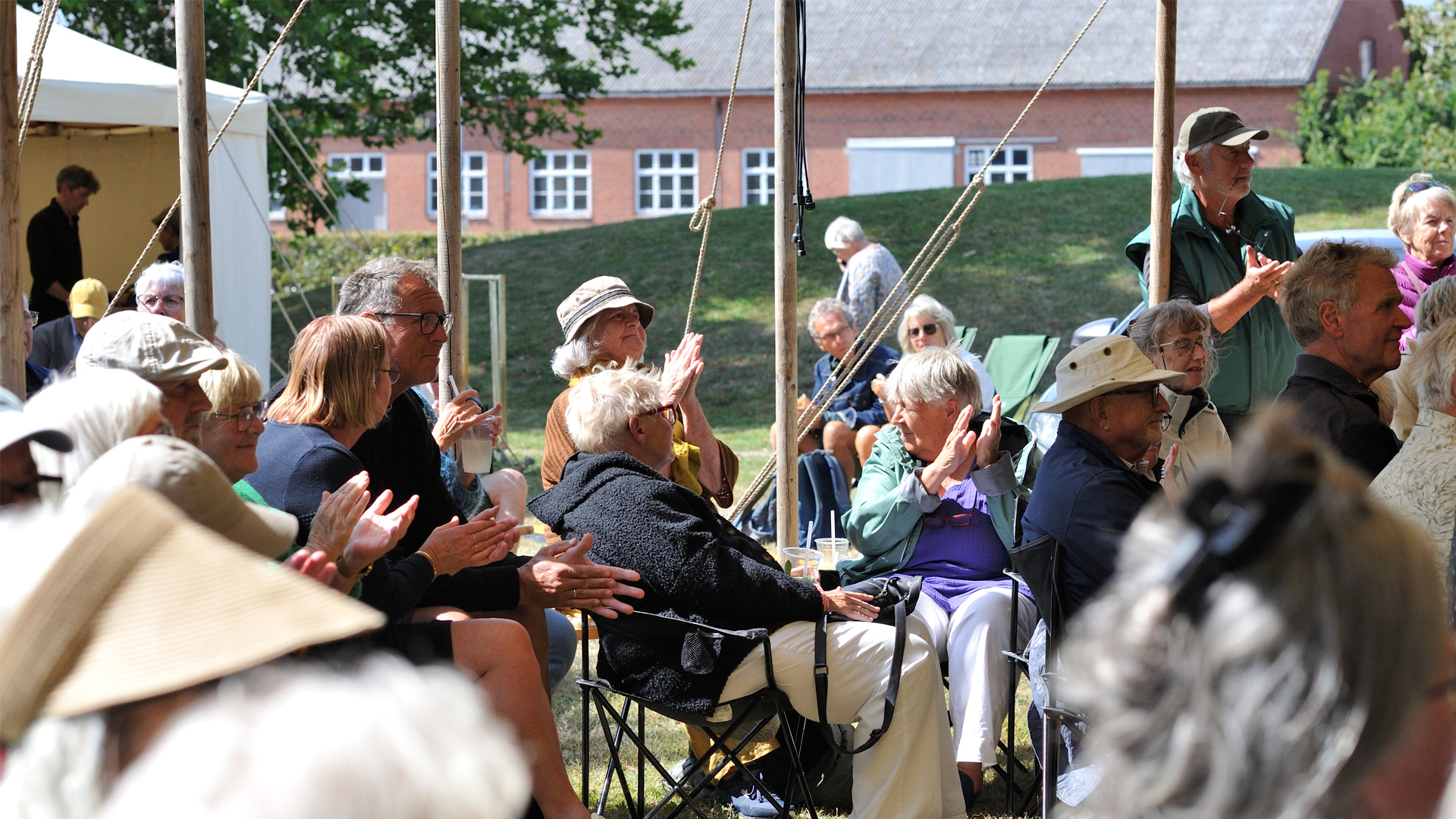 Publikum til Bramfri Festival