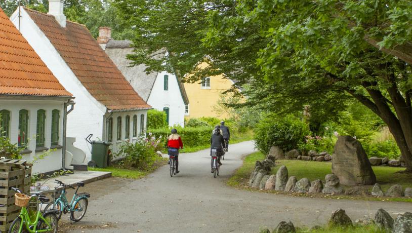 Det er nemt at komme rundt på Strynø på cykel