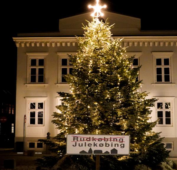 Rudkøbing er i anledning af julen blevet til Julekøbing