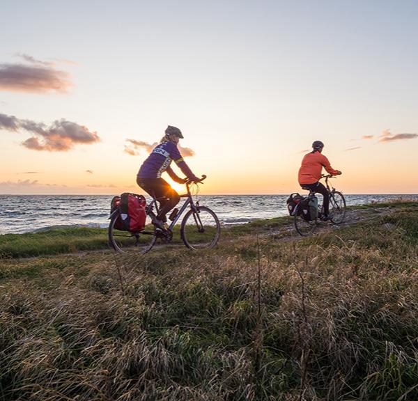 To cykelister på Østersøruten